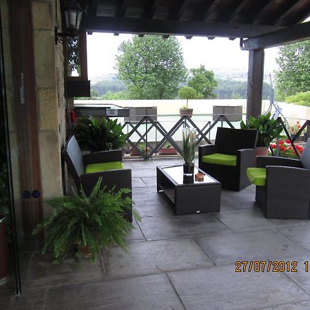 Hotel Marfrei Hinojedo ภายนอก รูปภาพ