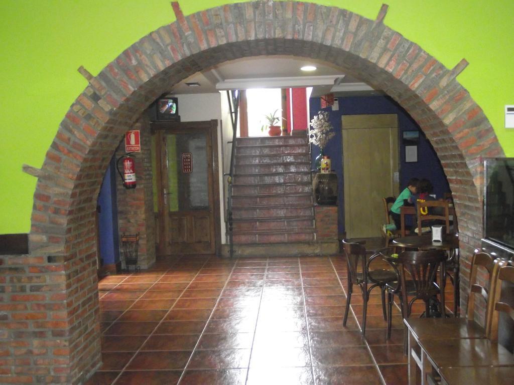 Hotel Marfrei Hinojedo ภายนอก รูปภาพ