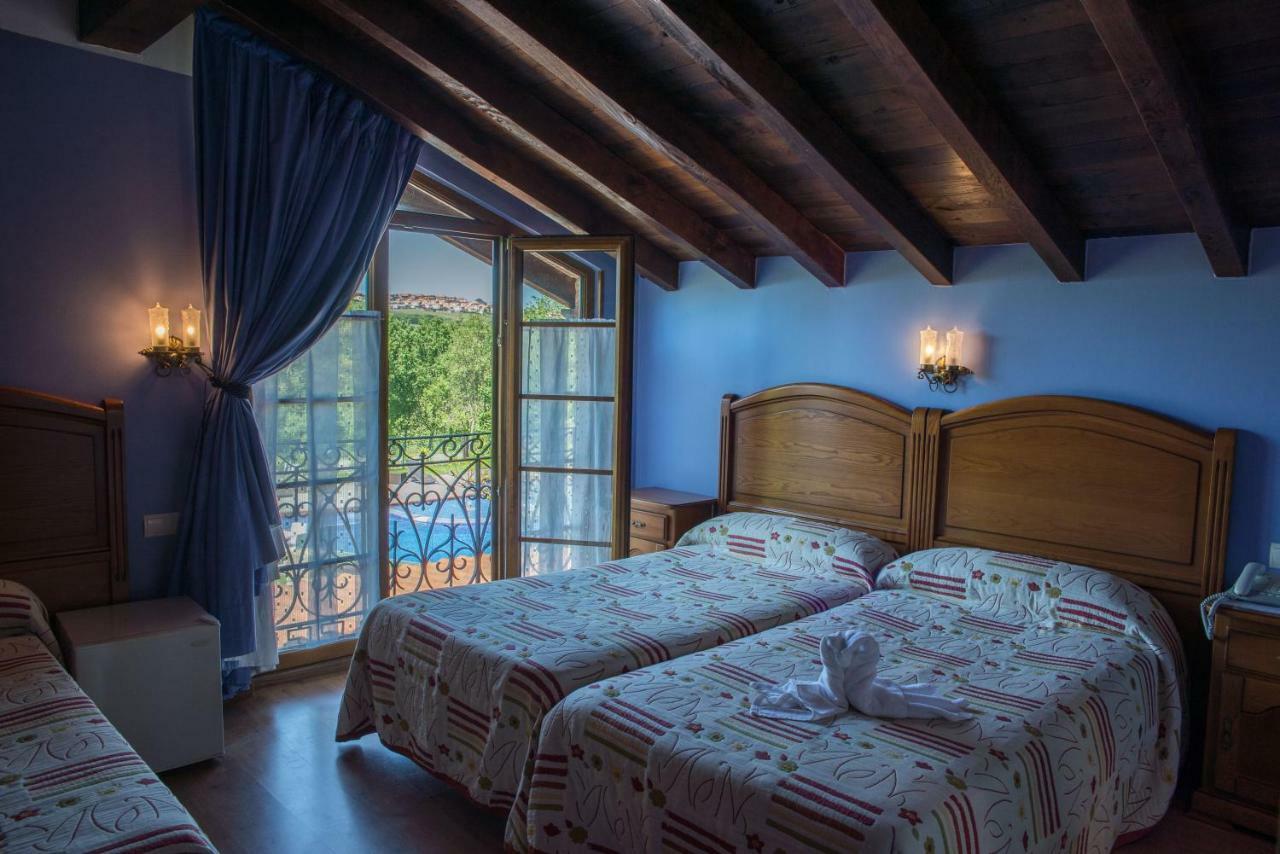Hotel Marfrei Hinojedo ภายนอก รูปภาพ